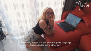 Боялся, что красотка изменяет и на всякий случай изменил сам