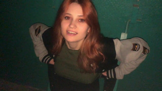 Ты в своём уме? Соси здесь и сейчас, не спалимся! Я зачем ехал?