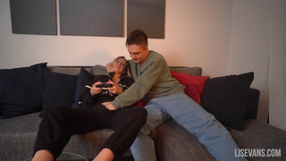 Предложил поиграть во взрослые игры — и насадил на болт молодую