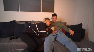 Предложил поиграть во взрослые игры — и насадил на болт молодую