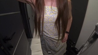 Видишь анал — туда трахай, пальцем разработала. Остальное для дорогого