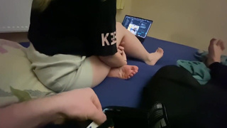 Я друзьям не сосу, хотя за деньги даже титьками огромными дрочу