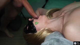 Чтобы получить анальный оргазм, иногда нужен такой огромный стояк