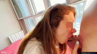 Вторая Половинка не даёт, зато подружка без трусиков приходит — вот и сорвался