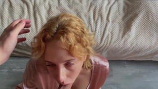 Поворачивайся-ка по собачьи, глядя на такую жопку, я точно обкончаюсь