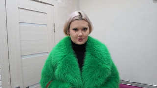 Мог бы и не шантажировать, я ж сосу по поводу и без, давай хуец