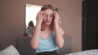 Сиси брату показала, и киску покажу! Признался, что на меня мастурбирует