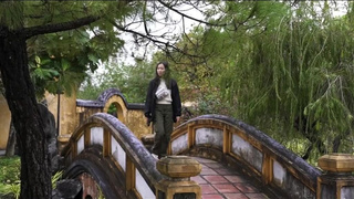 Трахаю азиатку до оргазмов, потом на жопу кончаю — детей не хочу