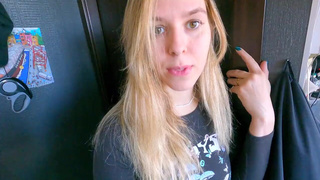 Хер ей показал, а она говорит — еби. С первого взгляда понравился