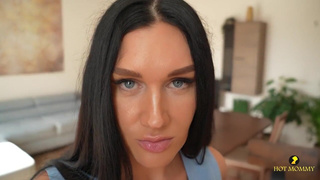 Муженьку я не изменяла — просто другу показала, как сквиртом кончаю