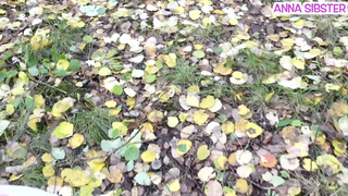 Не паникуй — пойдём ко мне, посажу тебя на хер (заблудилась в лесу)