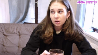 Не паникуй — пойдём ко мне, посажу тебя на хер (заблудилась в лесу)