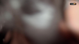 Меж титек отжарил и нектаром накачал — начальник же, ему можно