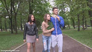 Русские свингеры шпилятся в домашнем порно