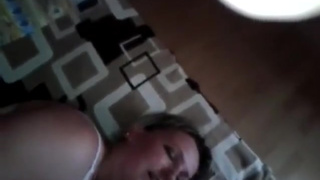 Любительский отсос от сисястой супруги