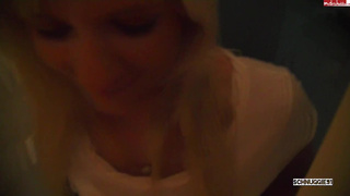 Красивый домашний секс от первого лица с двумя милашками