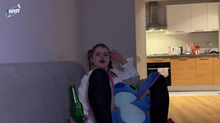 Я такая пьяная, брат — пусти быстрей на хуец и переночевать