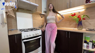 Выебал сестренку супруги.. Подумаешь, перепутал — зато покайфовал