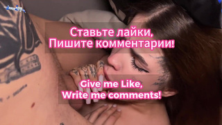 Дойки показала, а я хер в штанах не удержал и лицо ей обкончал