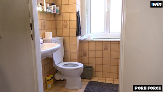 Кричи сколько влезет, но на писюн насажу и сквиртинг весь выжму