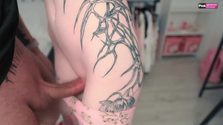 Членом потёрся и в трусики кончил — и целка цела, и брат доволен