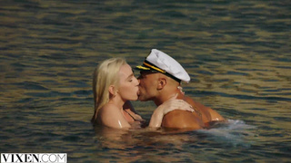 Какой отпуск без измены? Особенно, когда любовник с большим членом