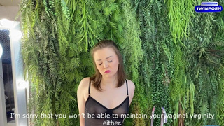 Рот отымели, задницу тоже.. А пещерку-целку для муженька оставим, может?