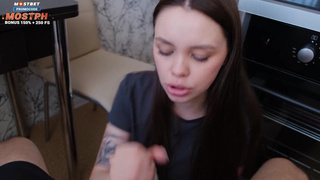 Вот это он меня нагнул ?? Мне ебарь сестры жёстко так вдул