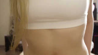 К 1-му встречному в машину и на хуец села! Это прям пиздец смело