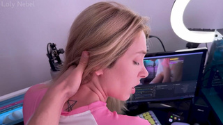 А вот и на тебя нашёлся компромат! Сама дашь или применить шантаж?