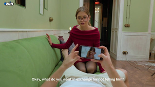 Шантажирую жену друга и ей в ротик кончаю — да, я гандон, не отрицаю