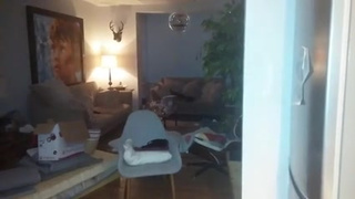 Любимый снимает как его стройная женушка долбится с черным самотык