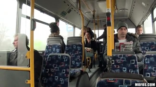 Экстремальный перепихон в автобусе