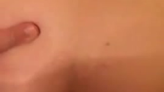 Вставил жене на четвереньках