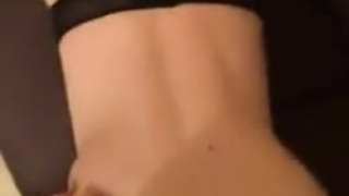 Вставил жене на четвереньках