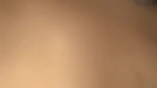 Благоверный балует свою русскую кормильцу глубоким анальным фистингом