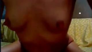 Одинокая взрослая тетка показала горячее шоу на вебкамеру