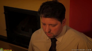 Гламурные супруги этого бизнесмена отдаются сполна