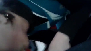 Продавщица сделала отсос и поебалась у прилавка