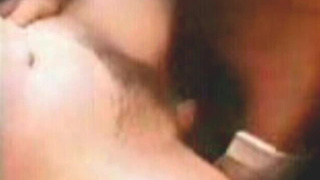 Ретро инцест порно, где папаша дрючит свою дочь и не краснеет