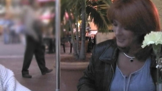 Наивной любовник жарит сисястую мамашу на кушетке