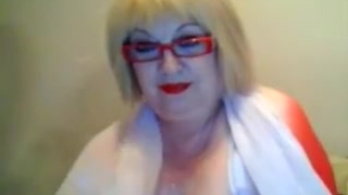 Русская мамашка Диана показывает себя в секс чате