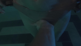 Домашний секс в сауне с фигуристой проституткой